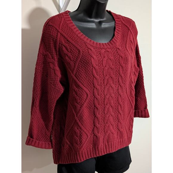 Old Navy Red Cable Knit Sweater 3/4 Sleeve Scoop Neck Size Medium - Picture 2 of 5